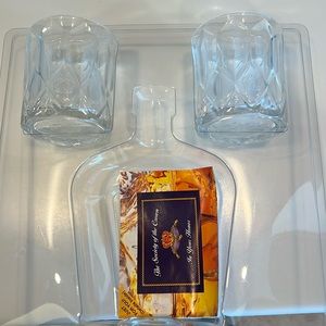 New Still in Packaging Crown Royal Vintage (2003) Pair Drink Glasses